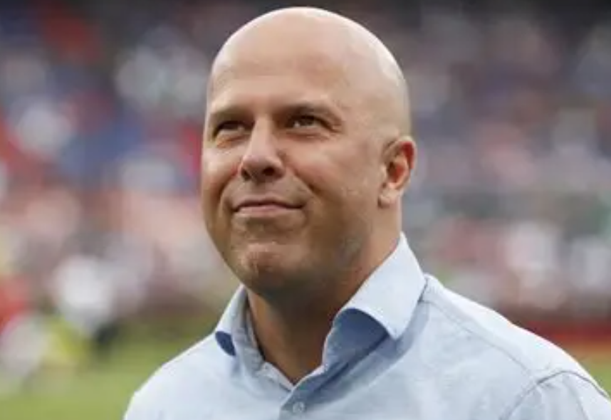 利物浦賽季困境與前景：競爭、信任與變革的交織